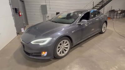 Here’s How Much Range This Tesla Model S Has After 250,000 Miles