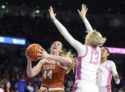 UCLA, South Carolina, Texas, Notre Dame Top Seeds In NCAA Women's Tournament