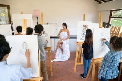 Models hit out at ‘stigma over nudity’ in life drawing class safeguarding row