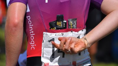 90g of carbs per hour: Why it works for pros — but not necessarily for amateurs