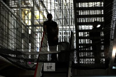 Political drive to look ‘tough on crime’ behind prison capacity crisis – report