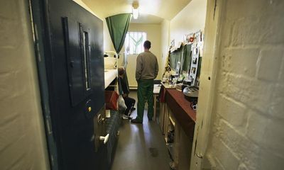 Prison system crisis due to overreliance on long sentences, says Gauke review