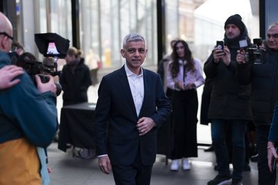 Sadiq Khan tells EU ambassadors that UK should re-join single market