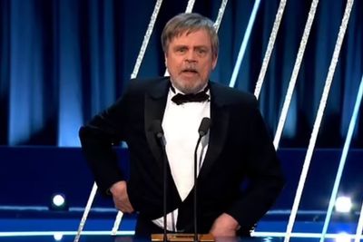 Mark Hamill’s ‘trousers fall down’ in ‘horrifying’ Baftas wardrobe malfunction