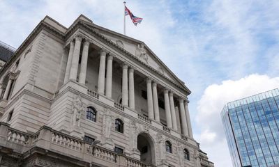 Strong wage growth gives Bank of England interest rate dilemma