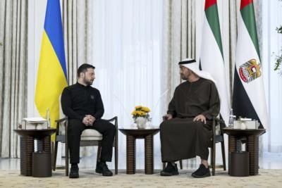 Ukraine's Zelensky Stands Firm Against Russian Ultimatums