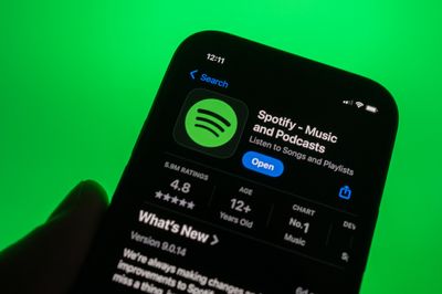 Spotify could launch a high-fidelity streaming option, but it will cost more