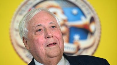 Clive Palmer echoes Trump in new political party launch