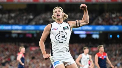 'A lot to weigh up' for AFL free agent De Koning