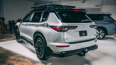 The 2025 Mitsubishi Outlander Is Getting the Trail Treatment