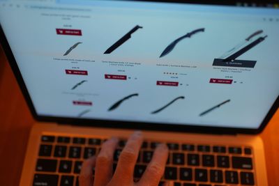 Sales of knives for £10 in online ‘mystery boxes’ condemned by police chief