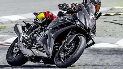 Are Chinese Manufacturers Bringing Back the Inline-4 Middleweight Sportbike?