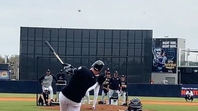 Aaron Judge Crushes Ball at Yankees Spring Training After Getting Jeered by Fan