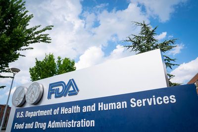 FDA's head of food resigns over cuts