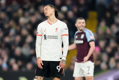 Aston Villa 2-2 Liverpool: Darwin Nunez misses a sitter as Reds drop points in title race