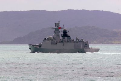 The Australian and New Zealand militaries are monitoring 3 Chinese warships off Australia