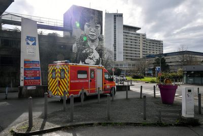 Mother who had three limbs and a hand amputated after abortion complications ‘begged’ doctors for antibiotics