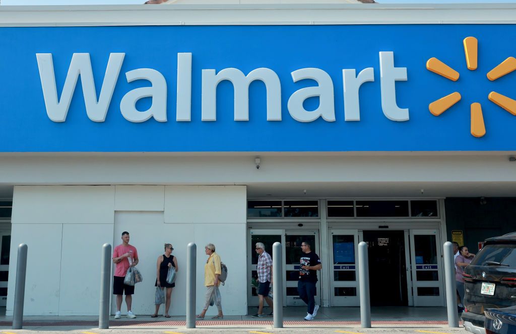 Walmart Warns Earnings For 2025 Will Be Below…