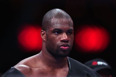 Daniel Dubois title defence against Joseph Parker in doubt as champion taken ill