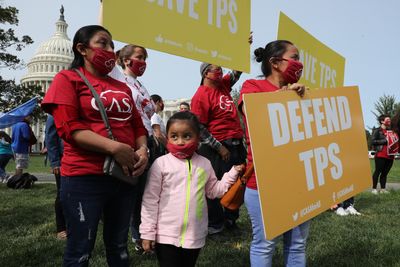 Trump Admin Ended TPS For Venezuelans to Have More 'Easy 'to Find Migrants to Deport, Report Says