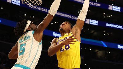 Mark Williams Shades Lakers to Celebrate Hornets' Surprising Win After Nixed Trade