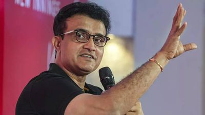 Sourav Ganguly meets with car accident on the way to an event, no injuries reported