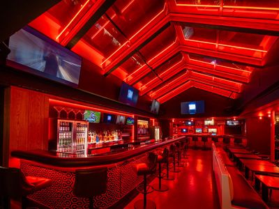 Josh Barrie On the Sauce at Bloodsports: a neon-lit homage to the American dive bar