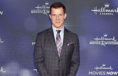 Ugly Betty star Eric Mabius arrested for battery