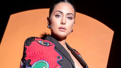 Hina Khan says she ignored cancer signs, assumed it to be an infection