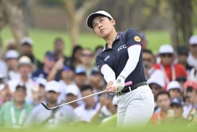 Akie Iwai Leads LPGA Thailand Tournament After Round Two