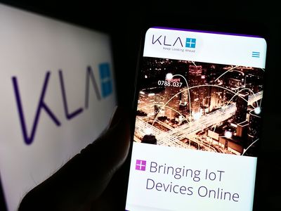 KLA Corporation Stock Outlook: Is Wall Street Bullish or Bearish?