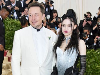 Grimes calls on ex Elon Musk to urgently respond over child’s ‘medical crisis’