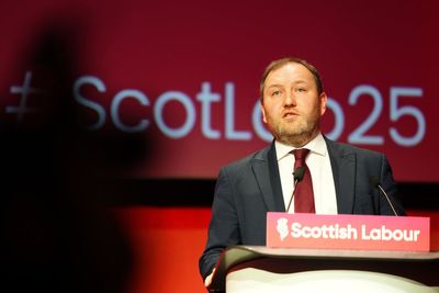 Scotland ‘cannot afford’ to keep SNP in charge, warns Murray