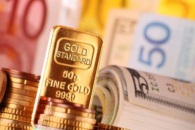 Gold's Ascent: Can Miners and ETFs Take Investors to $3,000?