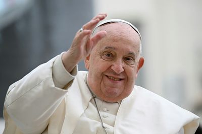 Pope Marks Week In Hospital Amid Questions Over Future