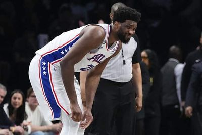 76ers' Joel Embiid admits he's 'not as dominant' with knee injury