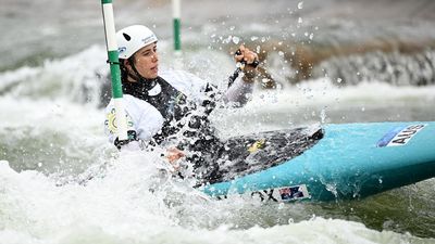 Silver lining as Fox wins second medal at kayak titles