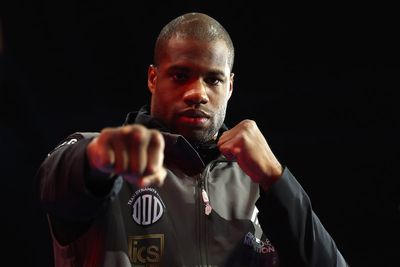 Why is Daniel Dubois not fighting Joseph Parker tonight?