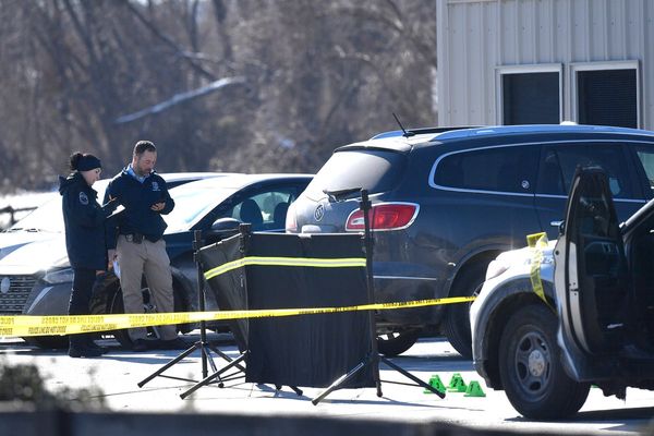 Chaotic scene unfolded as 3 were shot and killed outside Kentucky driver's license office