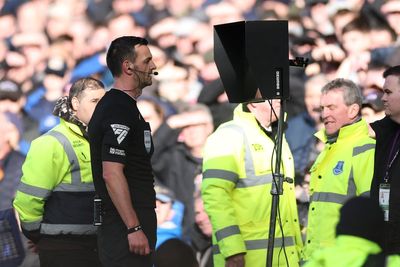 Premier League explain VAR penalty review after Everton vs Manchester United ends in controversy