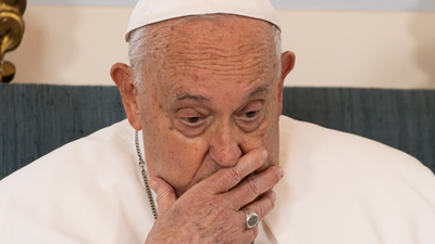 Pope Francis’ Health Remains To Be In ‘Critical’ Condition, Vatican Reports