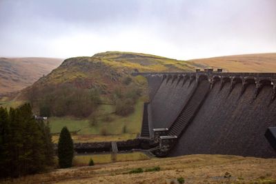 Mystery over identity of body in wetsuit found in Welsh reservoir