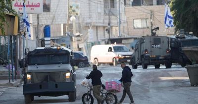 Israeli tanks move into occupied West Bank as refugee camps cleared out