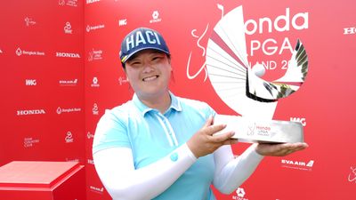 Angel Yin Hangs On For Second LPGA Tour Title Despite Sponsor Invite's Closing 61