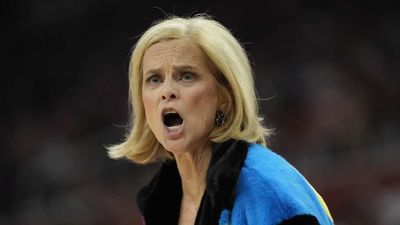 Kim Mulkey's Hilarious Facial Expression in LSU-Kentucky Game Led To Lots of Jokes