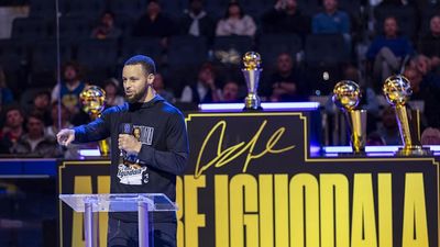 Andre Iguodala Sent Bittersweet Message Toward Steph Curry at Warriors' Jersey Retirement