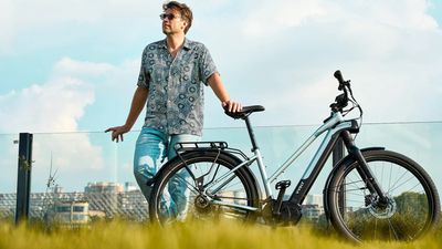 The Vvolt Centauri II electric bike is some of the most fun you can have in a saddle