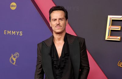 Andrew Scott rushed to hospital during SAG Awards