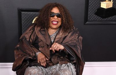 Killing Me Softly With His Song singer Roberta Flack dead at 88