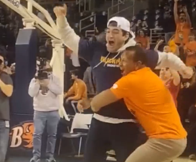 Baseball superstar Alex Rodriguez nails half-court basketball shot to win student $10,000